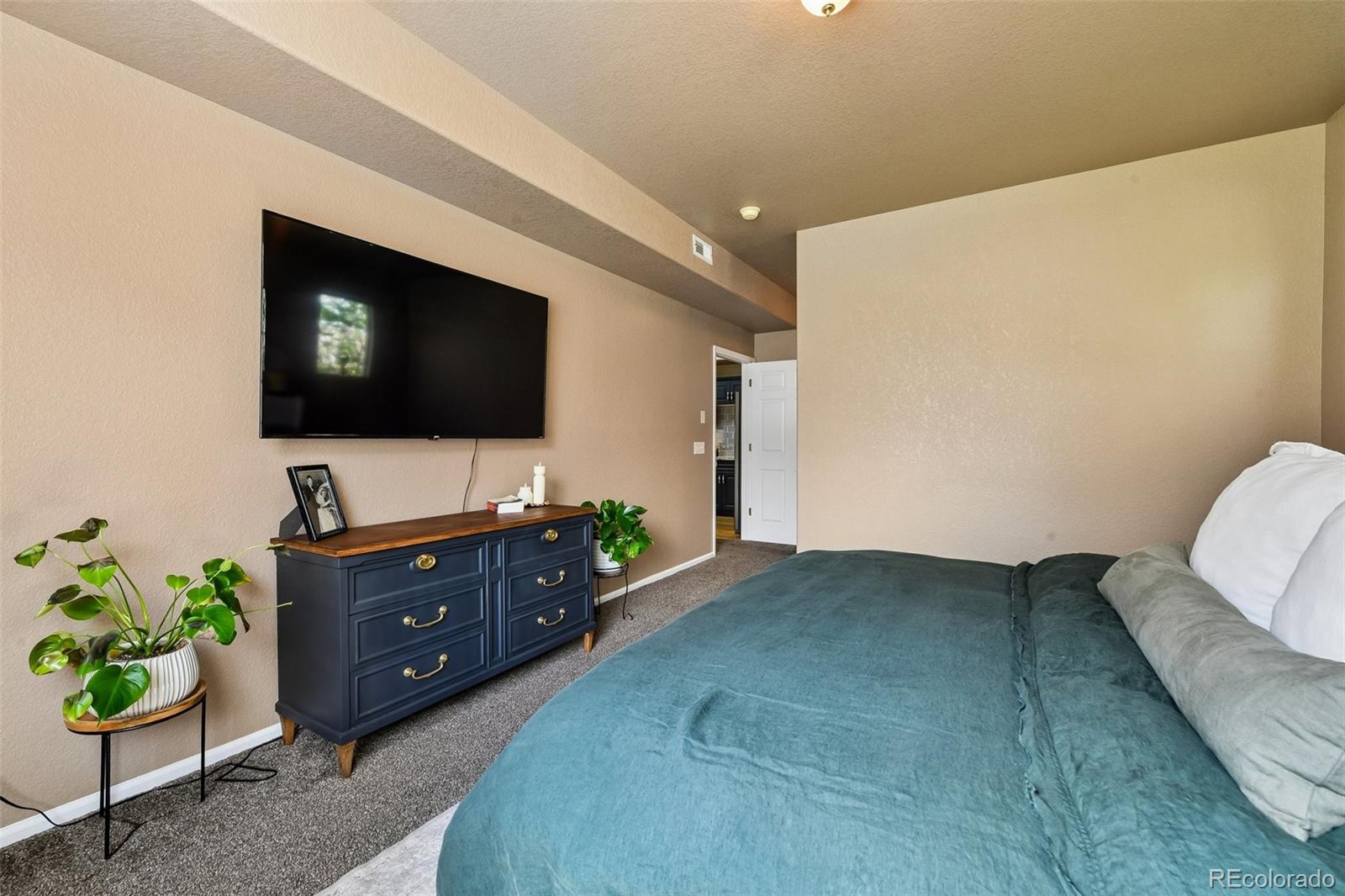 MLS Image #23 for 22920 e roxbury drive e,aurora, Colorado