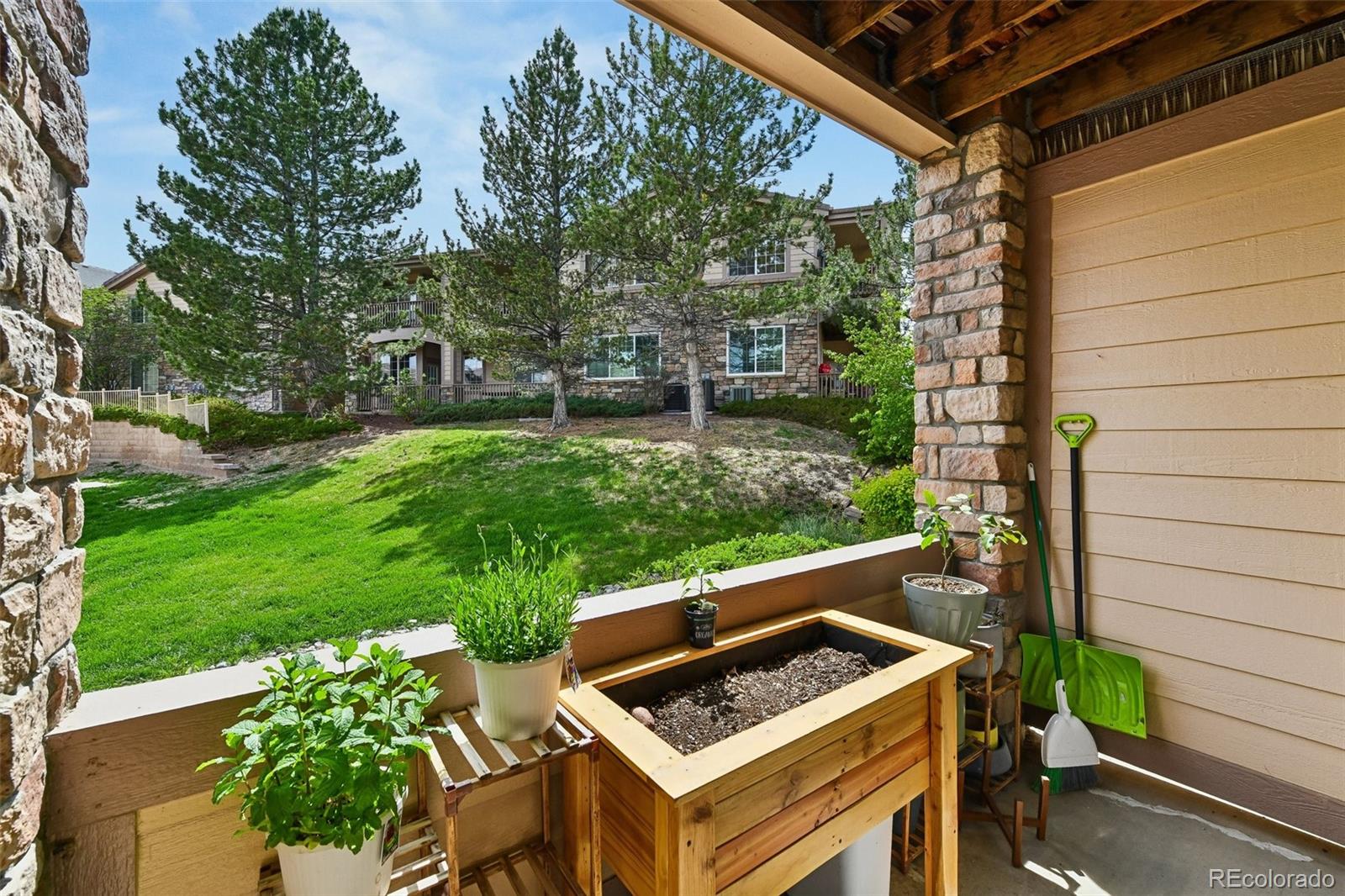 MLS Image #27 for 22920 e roxbury drive e,aurora, Colorado