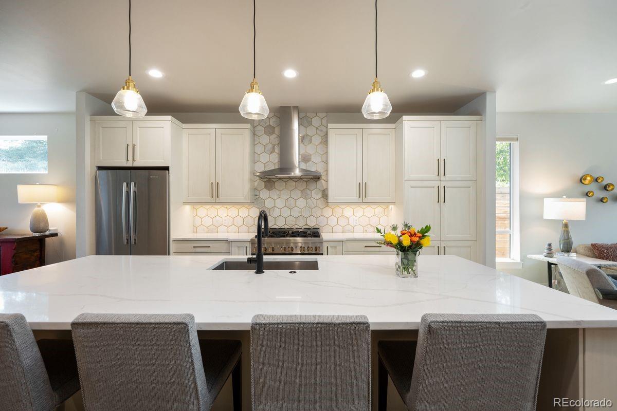 MLS Image #6 for 1529  adams street,denver, Colorado