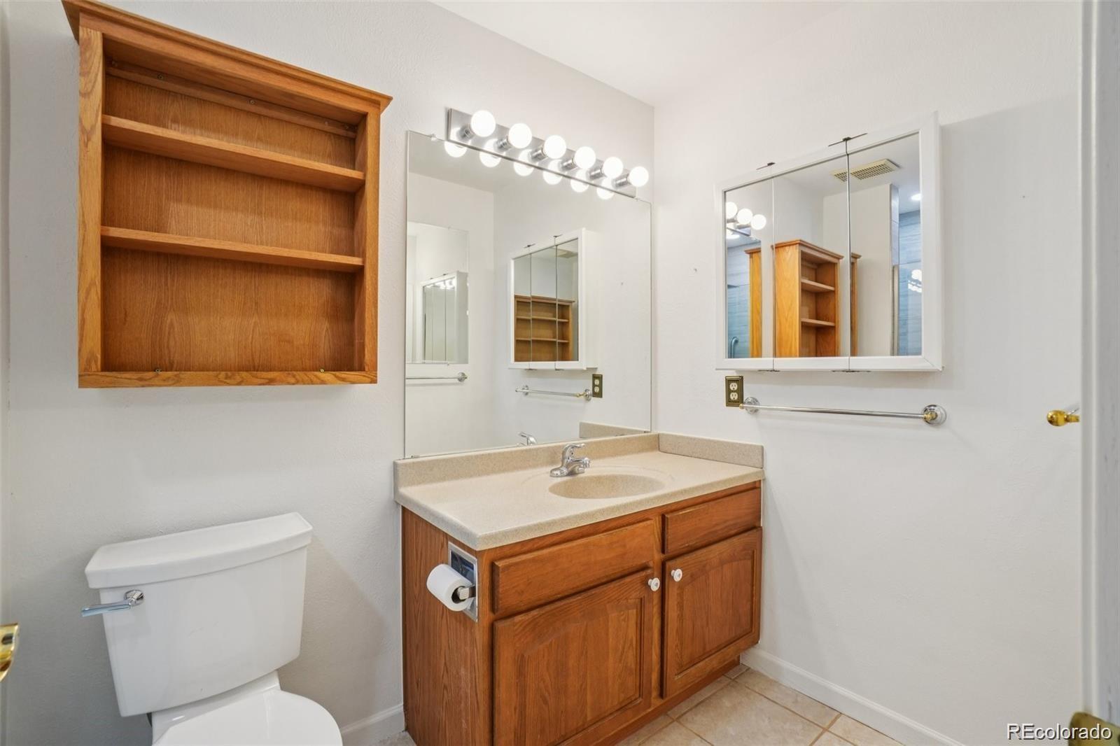 MLS Image #16 for 3500 s telluride circle a,aurora, Colorado