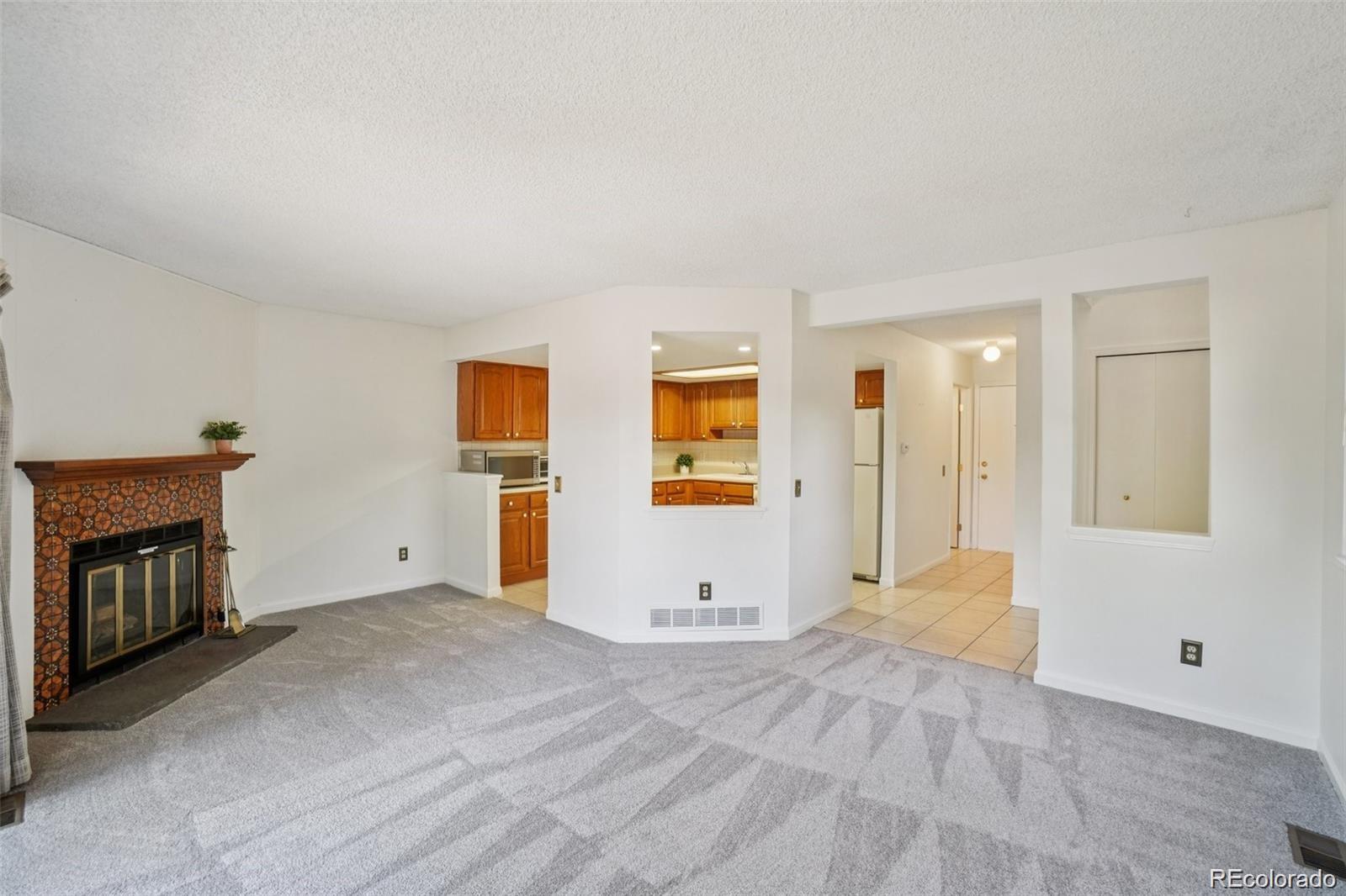 MLS Image #5 for 3500 s telluride circle a,aurora, Colorado