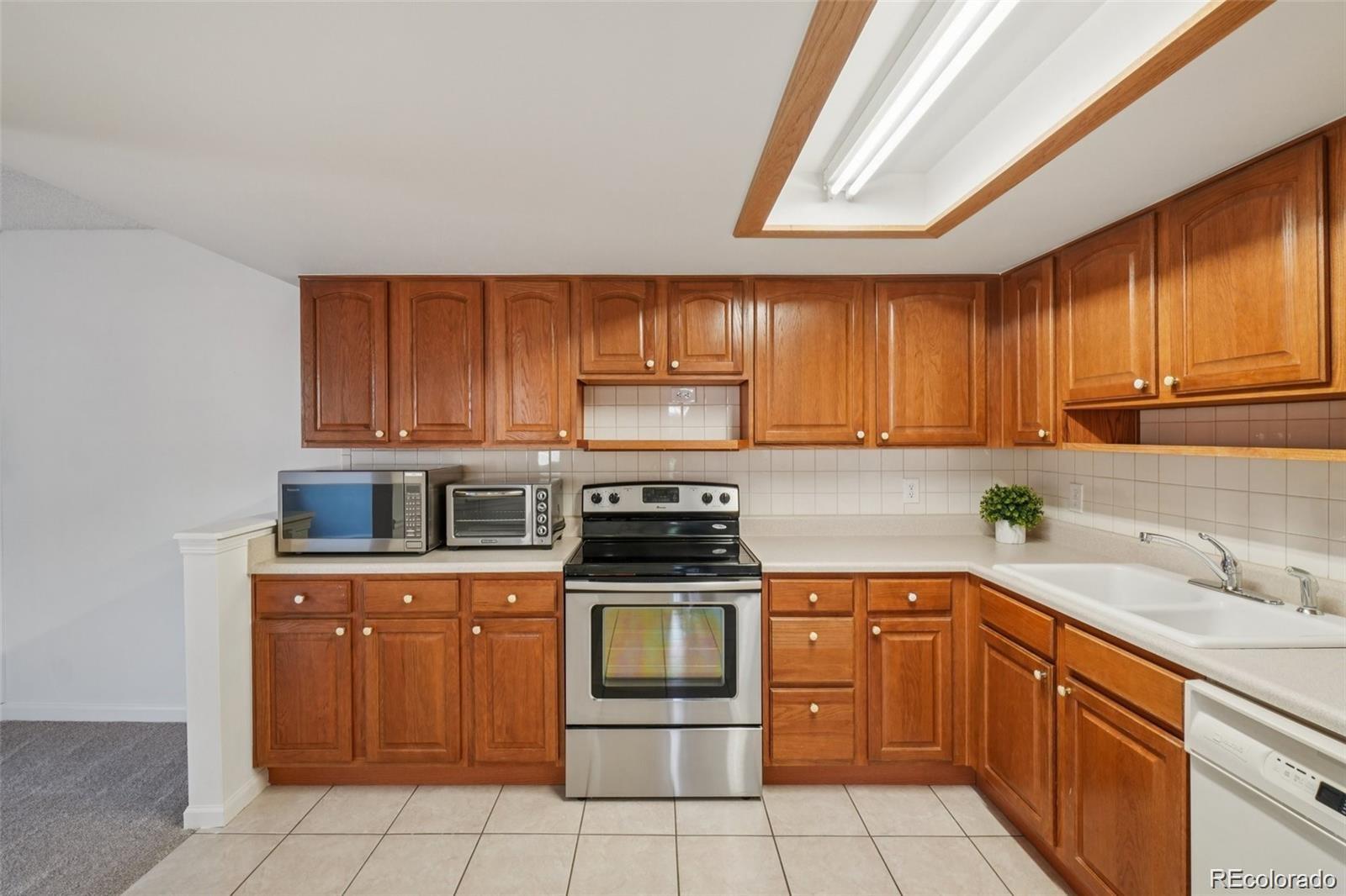 MLS Image #7 for 3500 s telluride circle a,aurora, Colorado