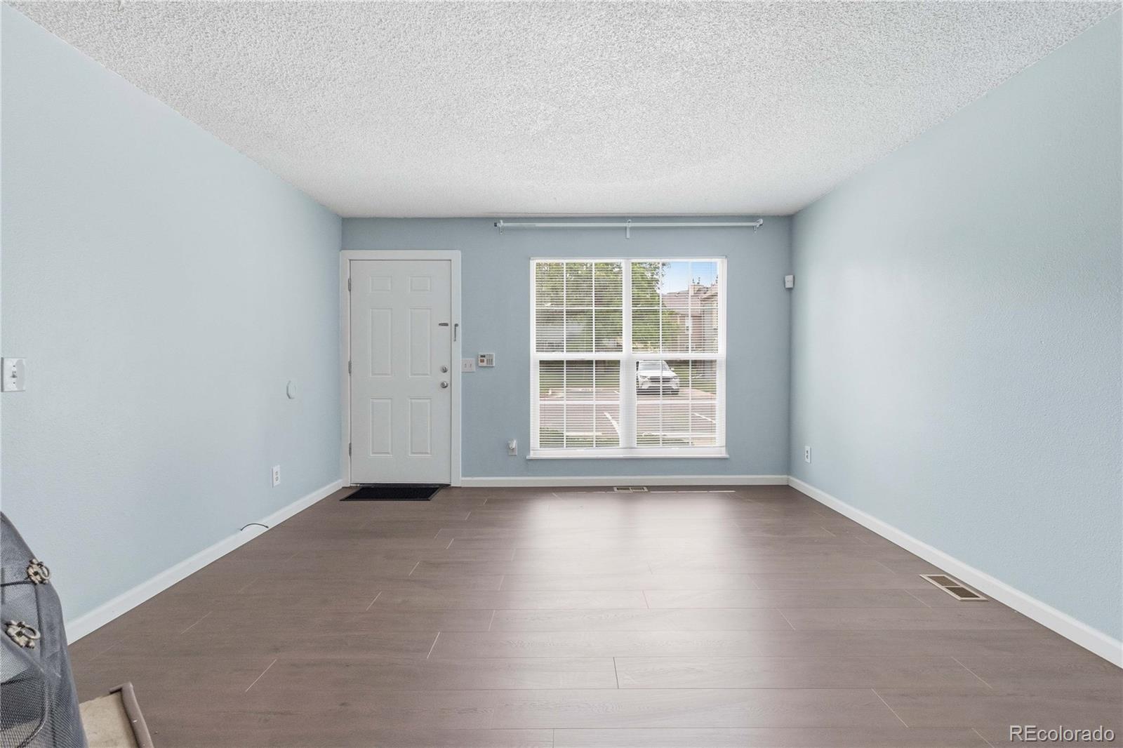 MLS Image #5 for 1653 s blackhawk way b,aurora, Colorado