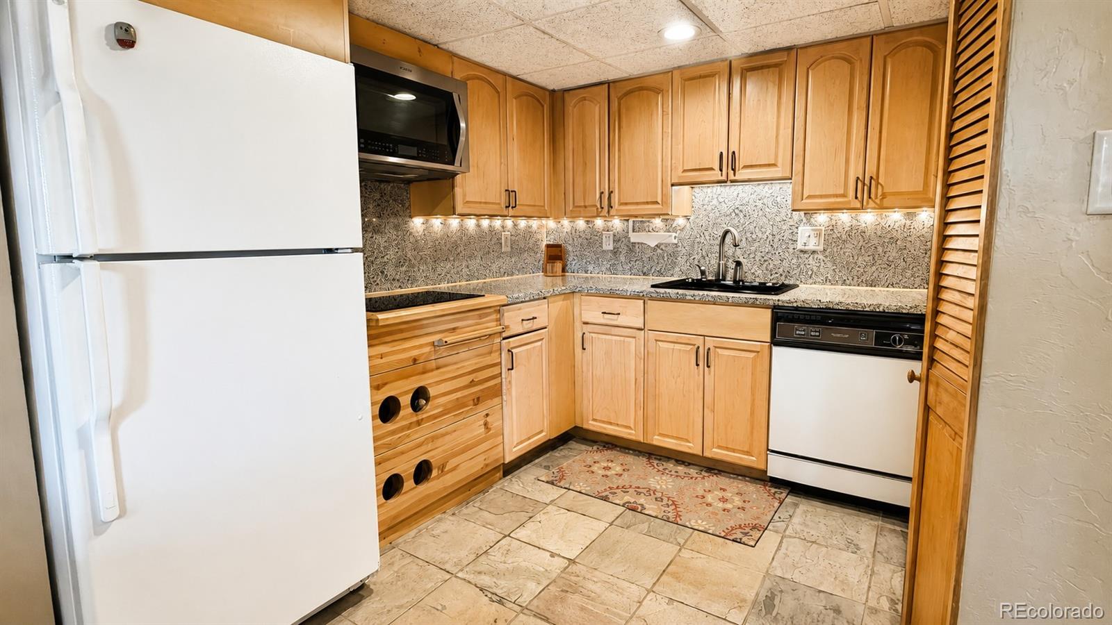 MLS Image #23 for 203  lone hand way,breckenridge, Colorado