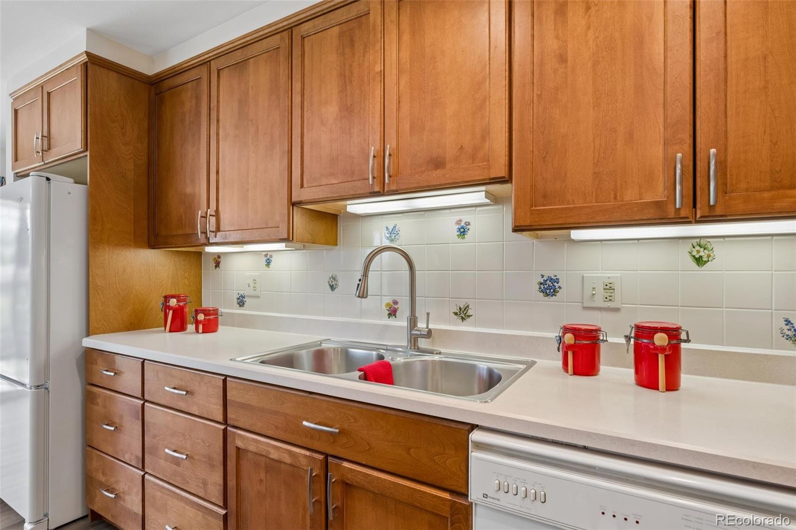 MLS Image #9 for 1152 s vancouver way,lakewood, Colorado