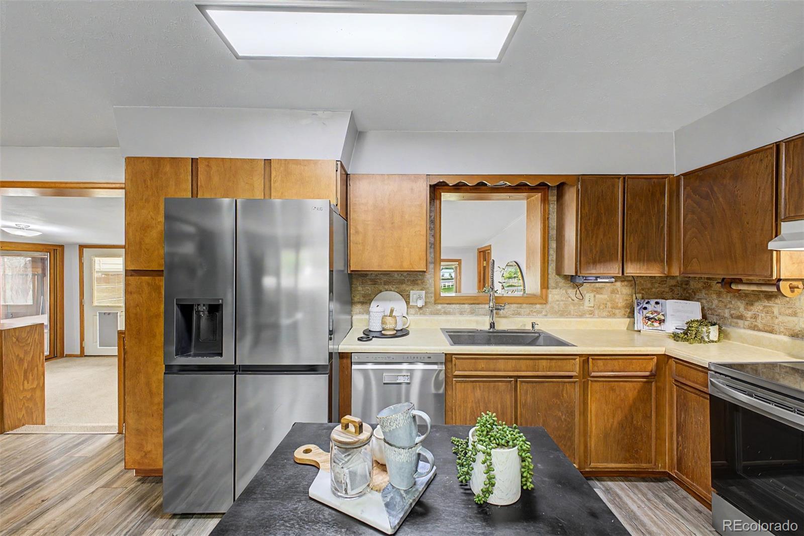 MLS Image #9 for 16045  lomand circle,brighton, Colorado