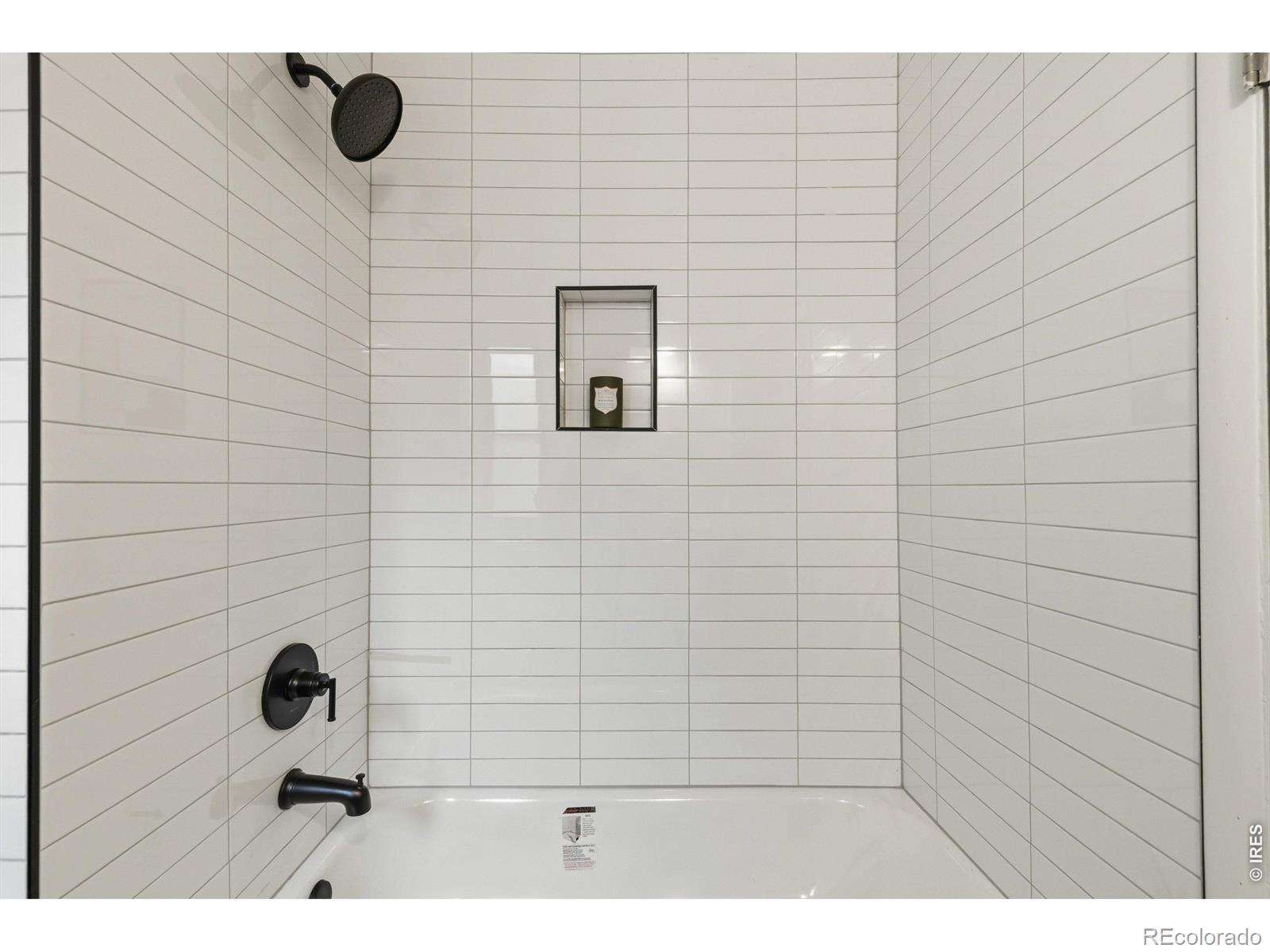 MLS Image #14 for 135 e 8th avenue,denver, Colorado