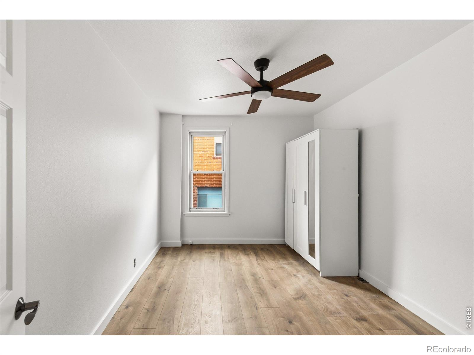 MLS Image #15 for 135 e 8th avenue,denver, Colorado