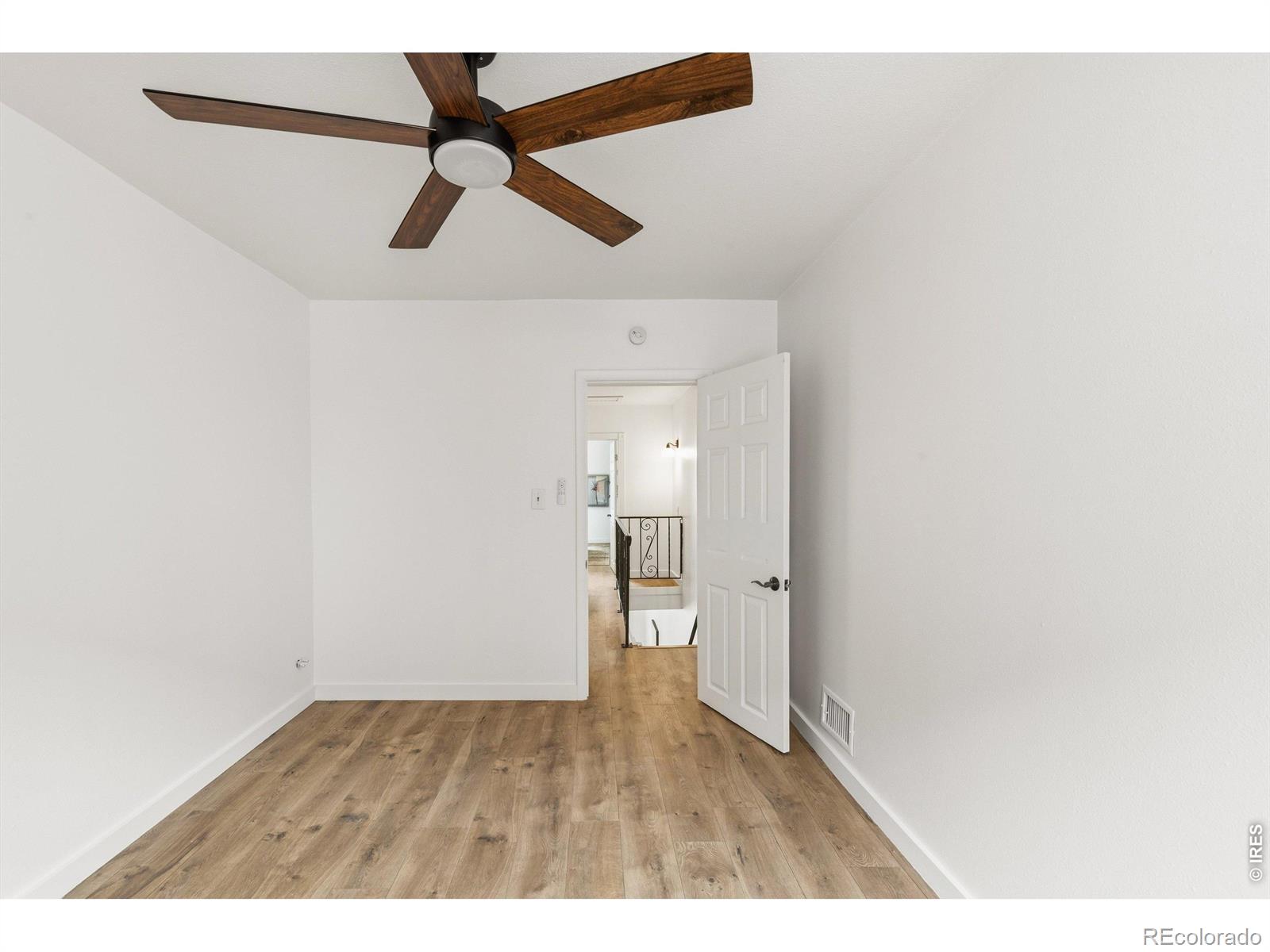 MLS Image #16 for 135 e 8th avenue,denver, Colorado