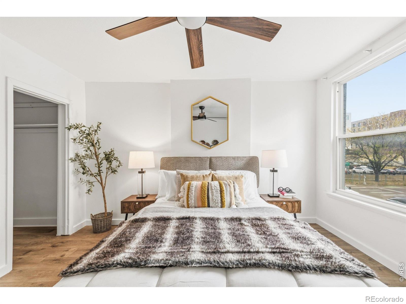 MLS Image #18 for 135 e 8th avenue,denver, Colorado