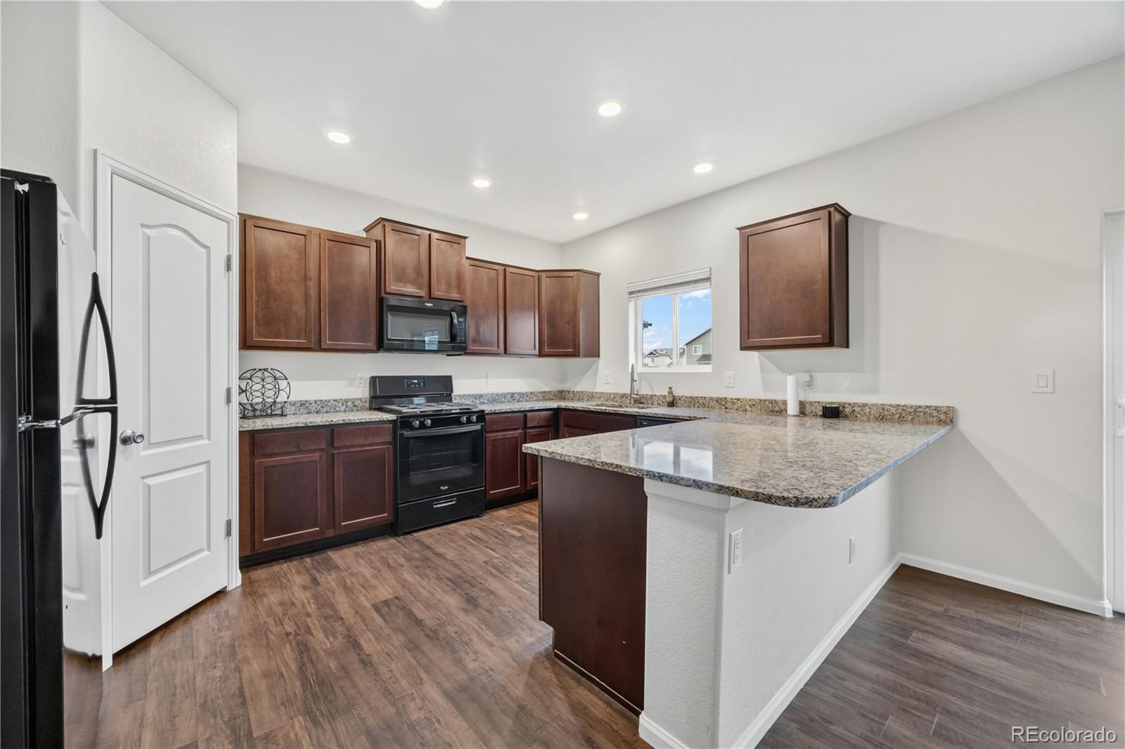 MLS Image #5 for 10122  intrepid way,colorado springs, Colorado
