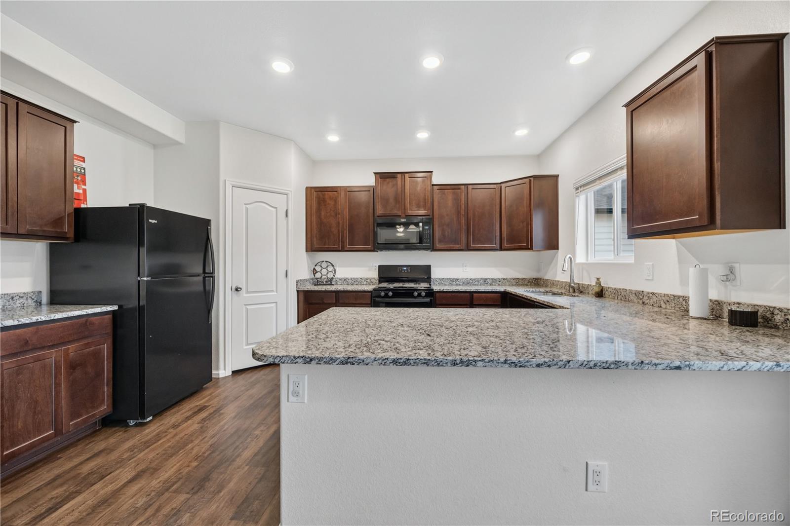 MLS Image #6 for 10122  intrepid way,colorado springs, Colorado