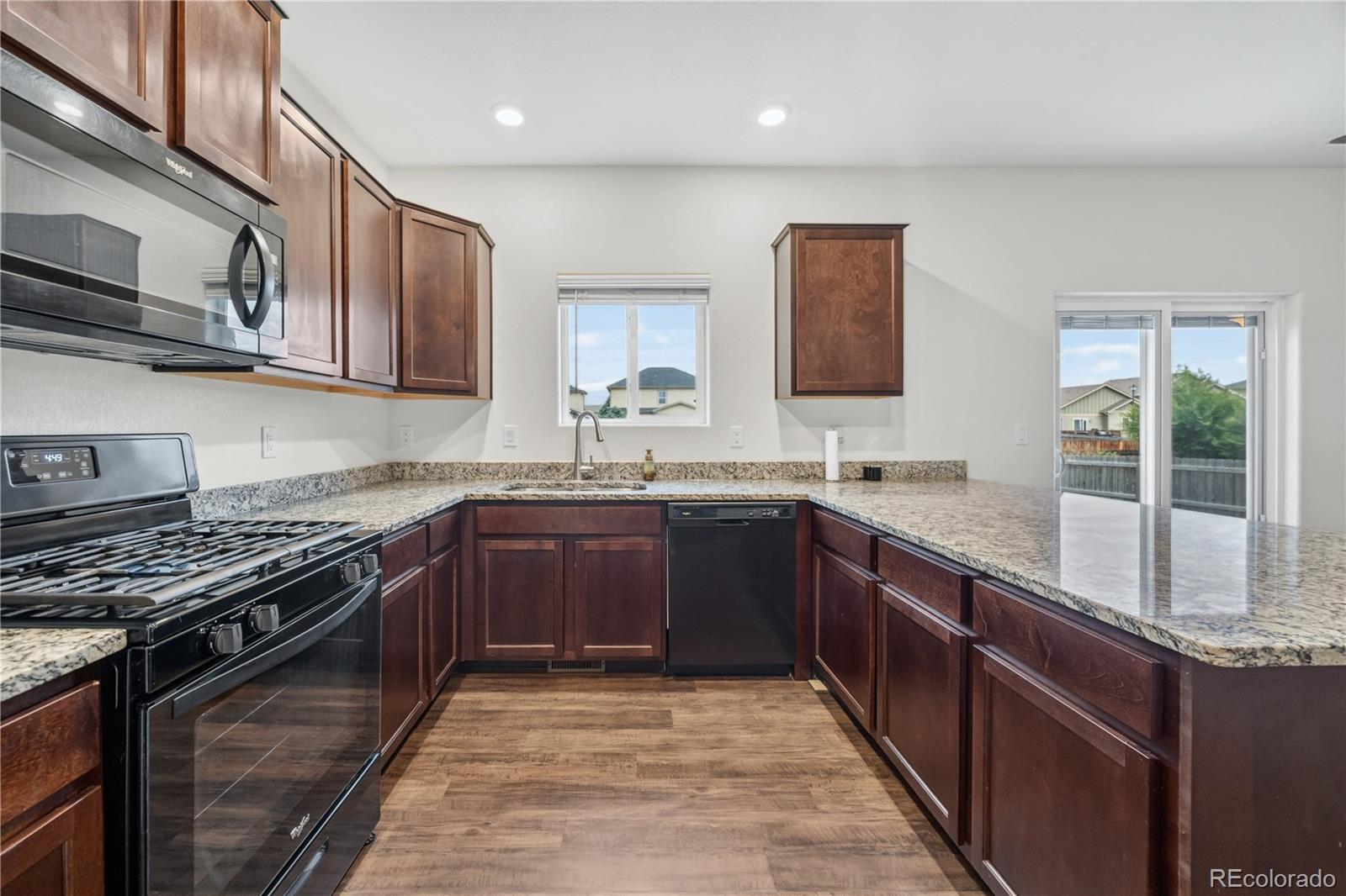 MLS Image #8 for 10122  intrepid way,colorado springs, Colorado