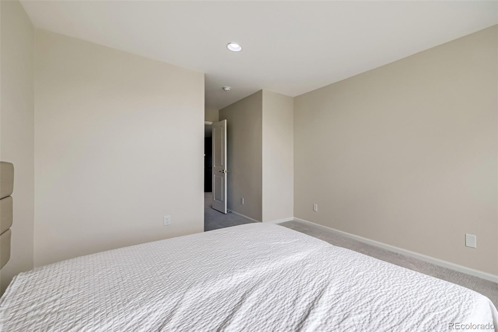MLS Image #18 for 3280 s malaya court,aurora, Colorado