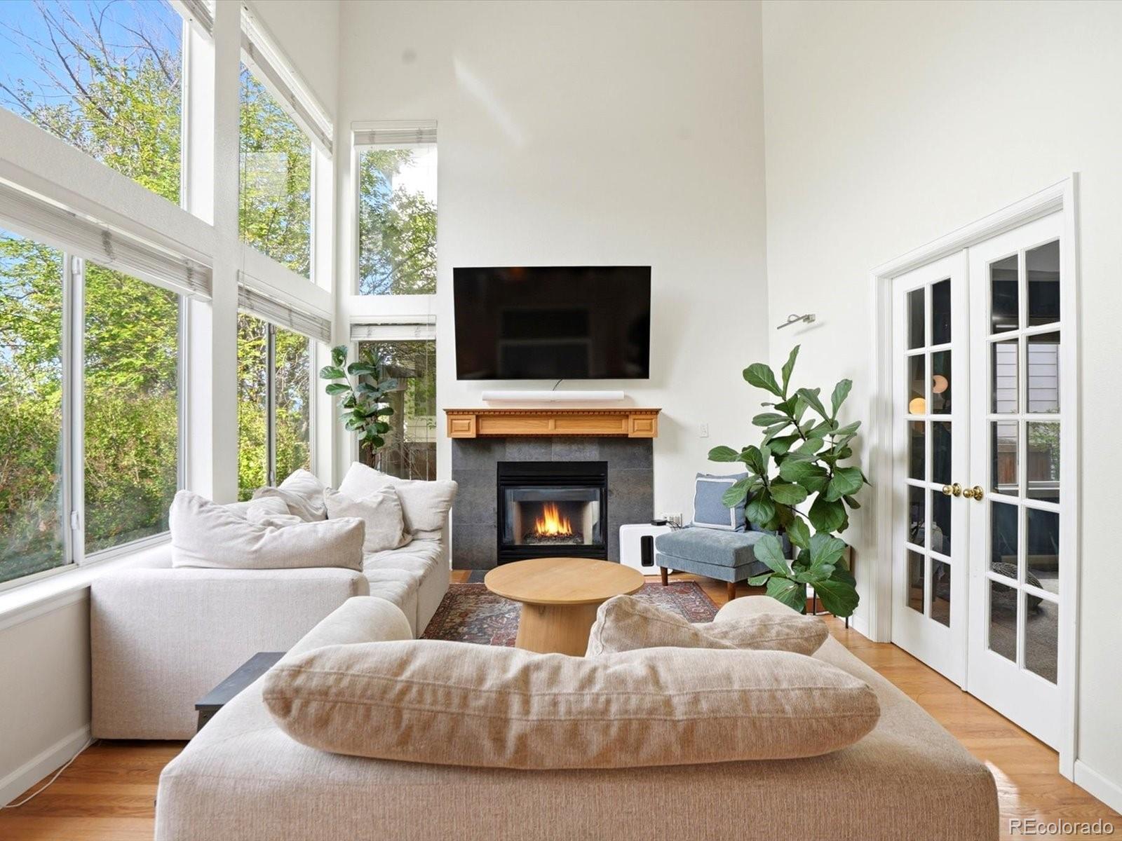 MLS Image #11 for 7444 e villanova place,denver, Colorado