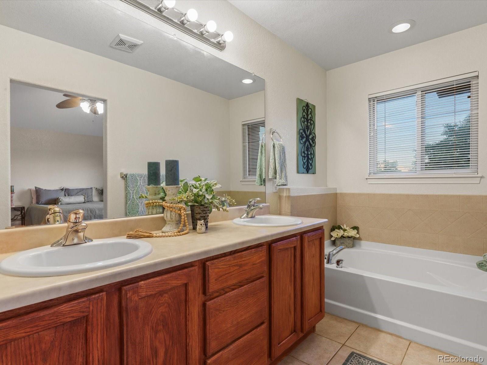 MLS Image #19 for 684  hayloft way,brighton, Colorado