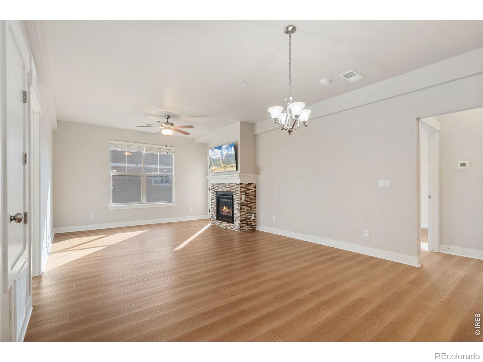 MLS Image #9 for 4672  hahns peak drive,loveland, Colorado