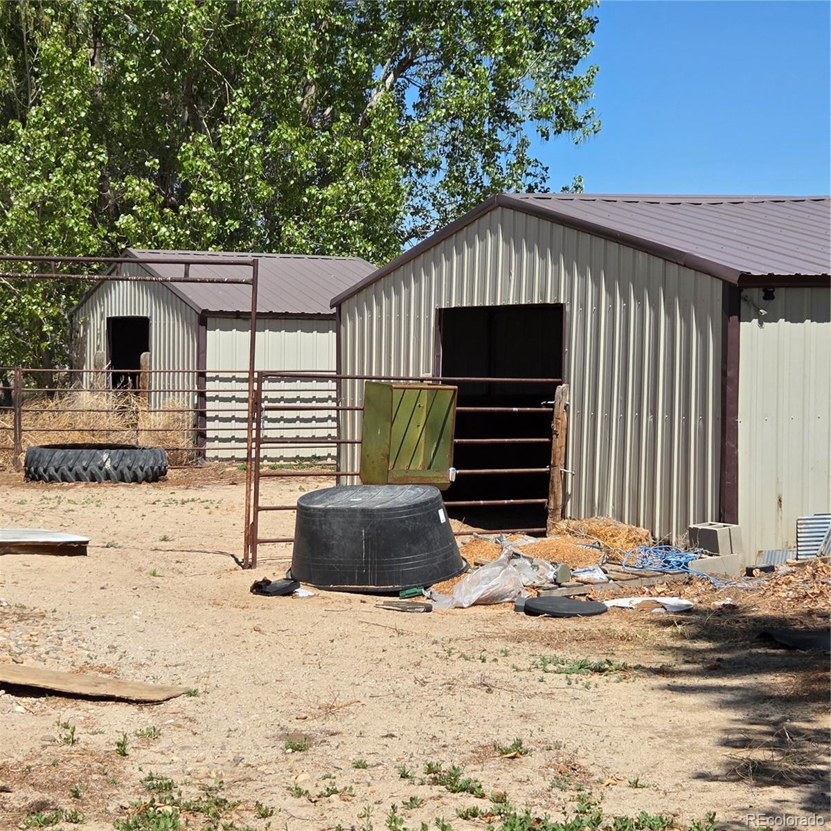 MLS Image #4 for 21352  county road 10 ,hudson, Colorado