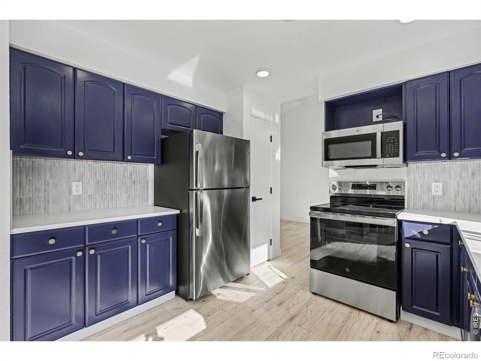 MLS Image #5 for 3174 w 11th avenue drive,broomfield, Colorado
