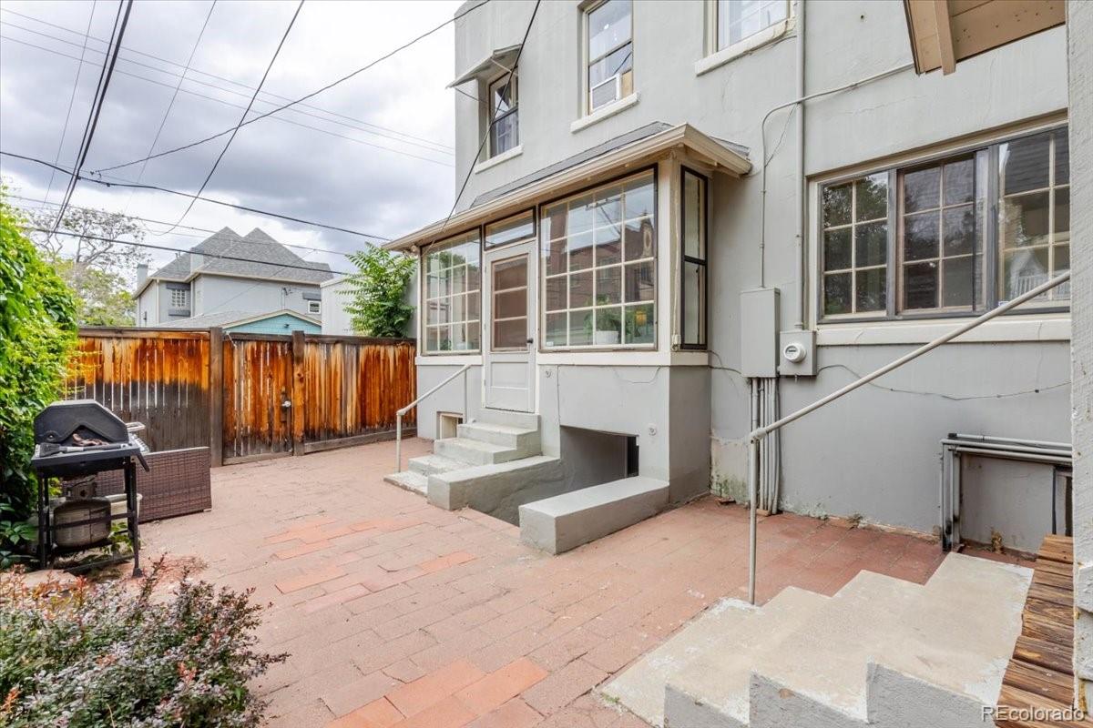MLS Image #30 for 1019 n clarkson street,denver, Colorado