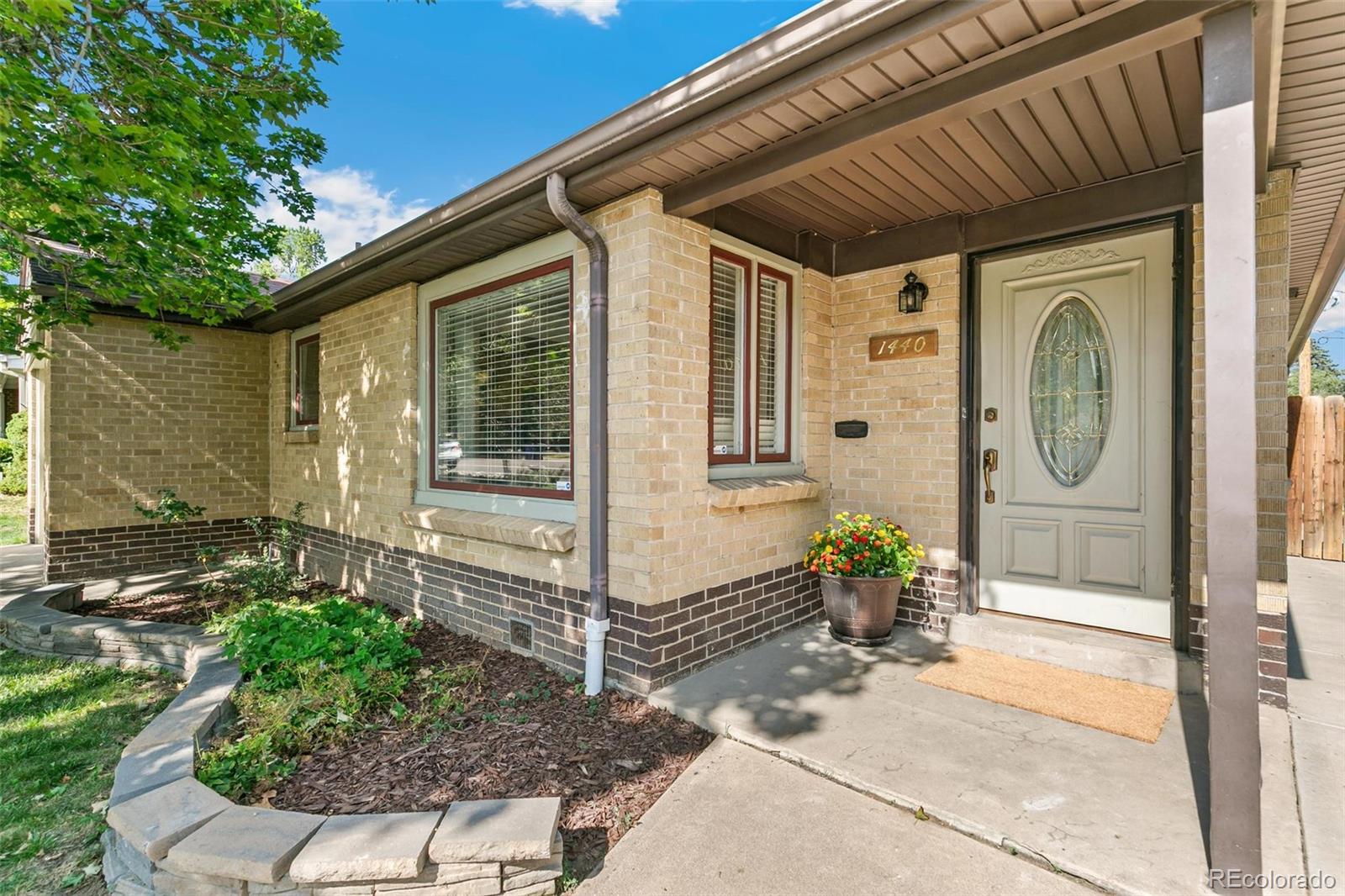 MLS Image #19 for 1440 s bellaire street,denver, Colorado