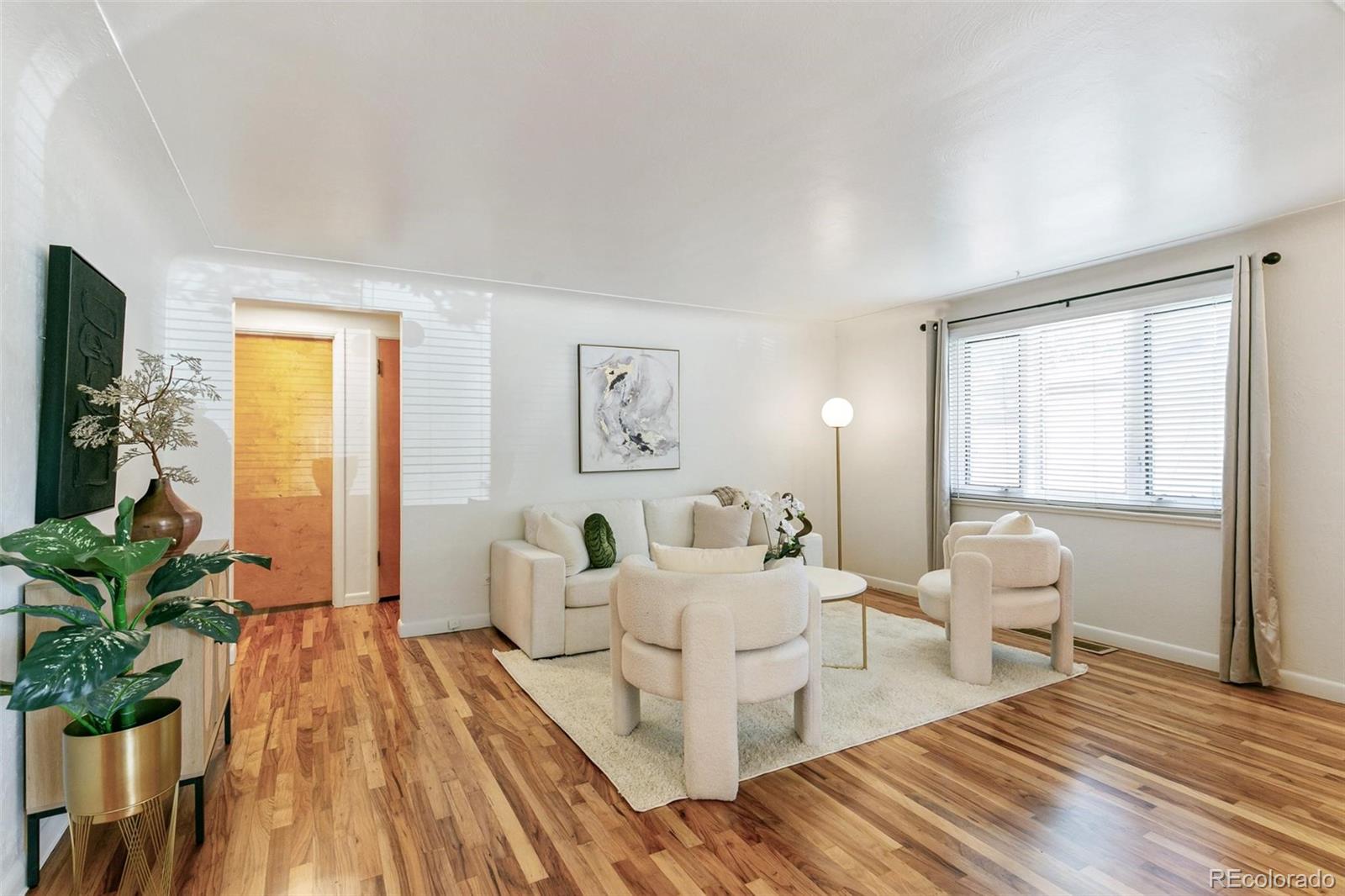 MLS Image #3 for 1440 s bellaire street,denver, Colorado