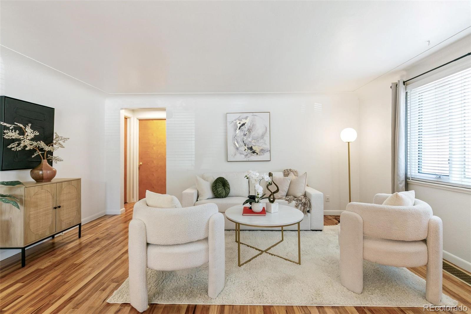 MLS Image #4 for 1440 s bellaire street,denver, Colorado