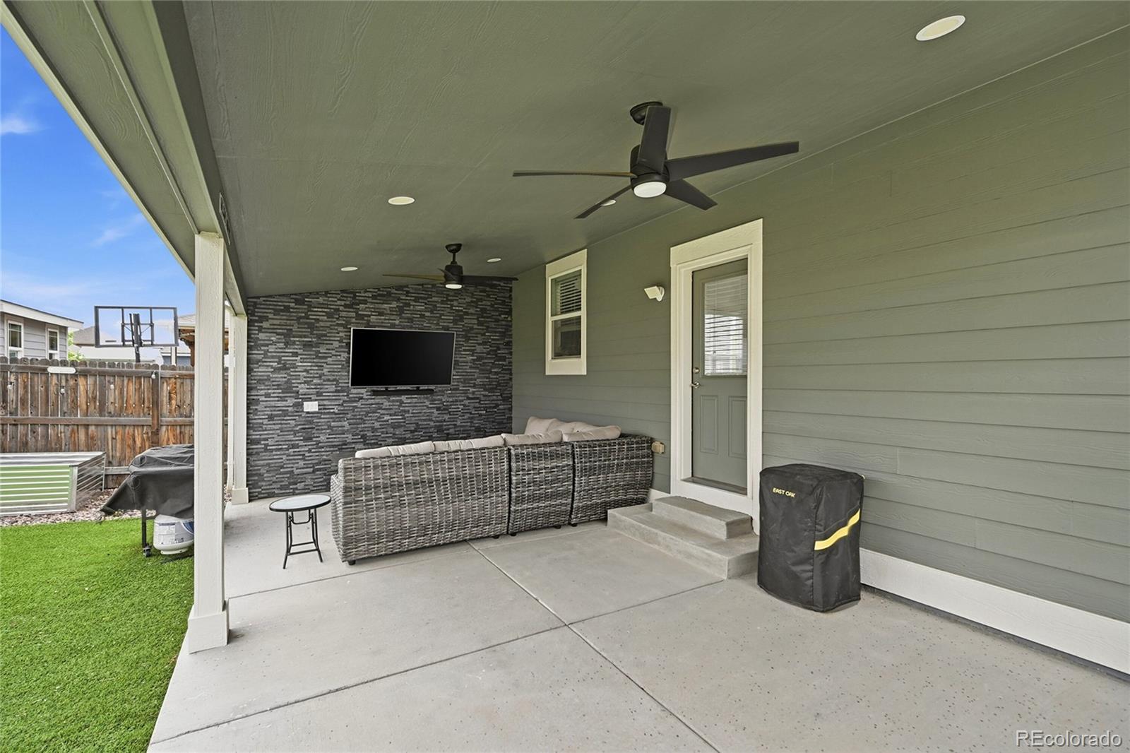 MLS Image #31 for 56640 e 23rd place,strasburg, Colorado