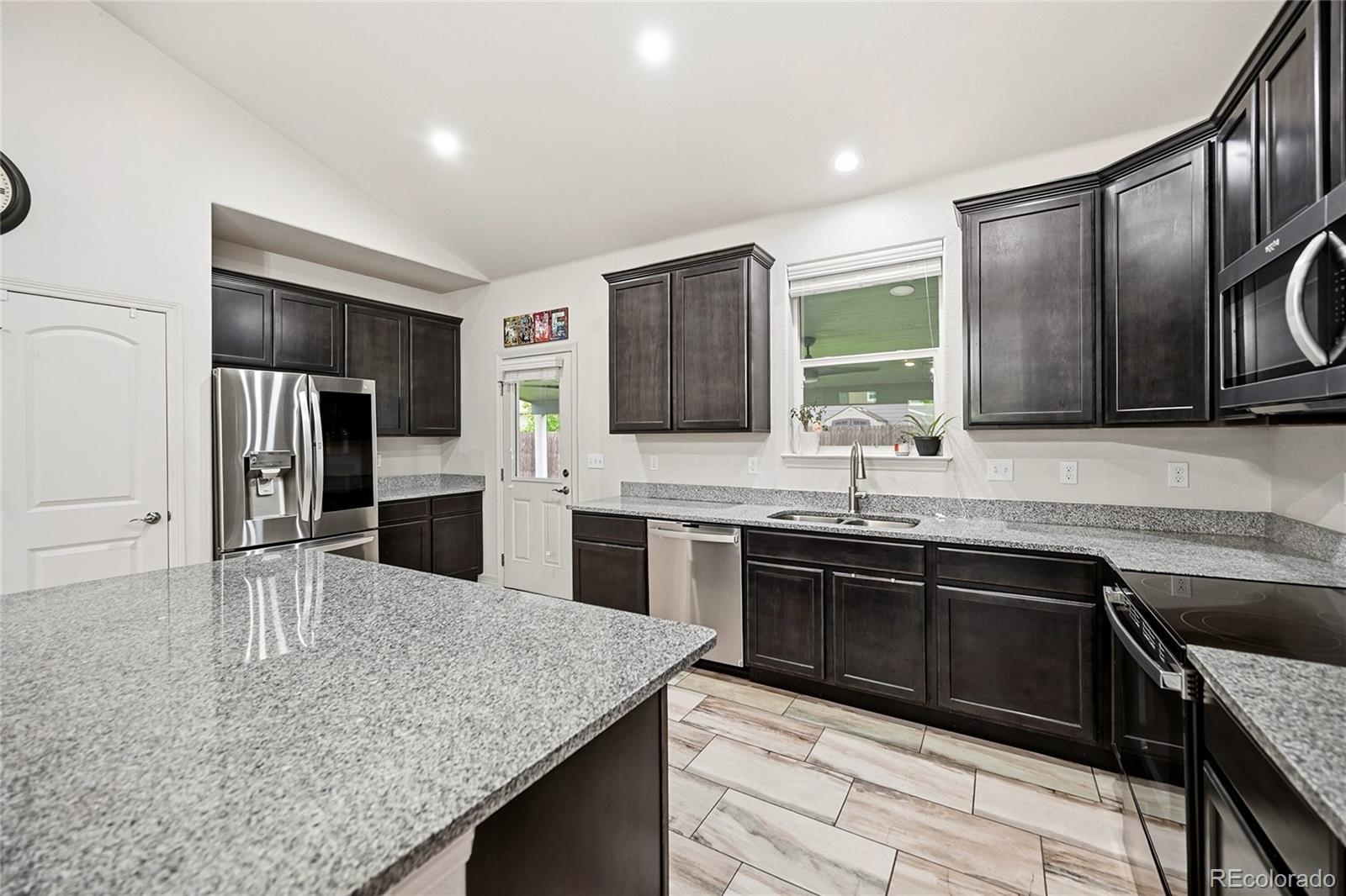 MLS Image #9 for 56640 e 23rd place,strasburg, Colorado