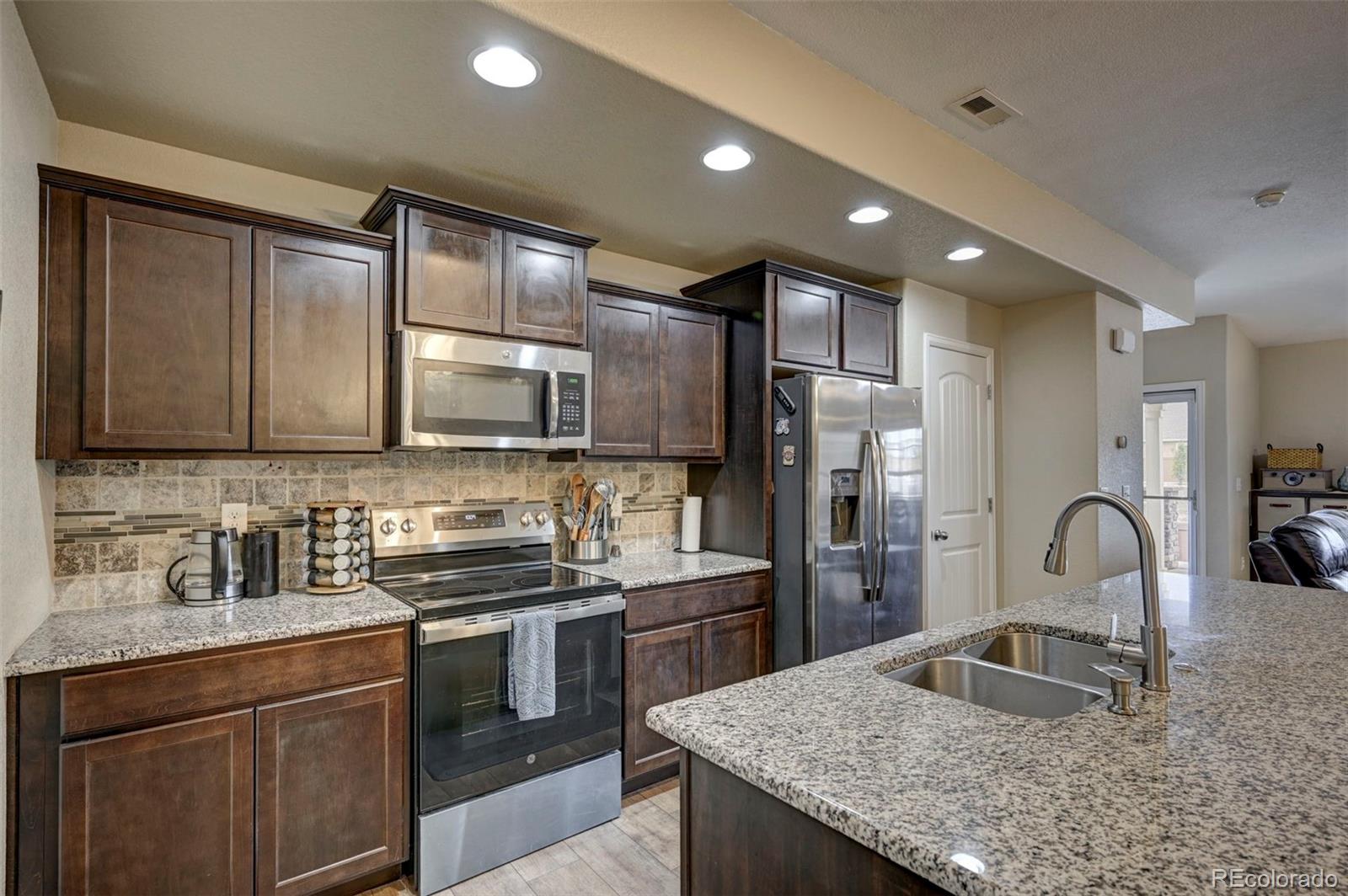 MLS Image #12 for 5644  shamrock heights,colorado springs, Colorado