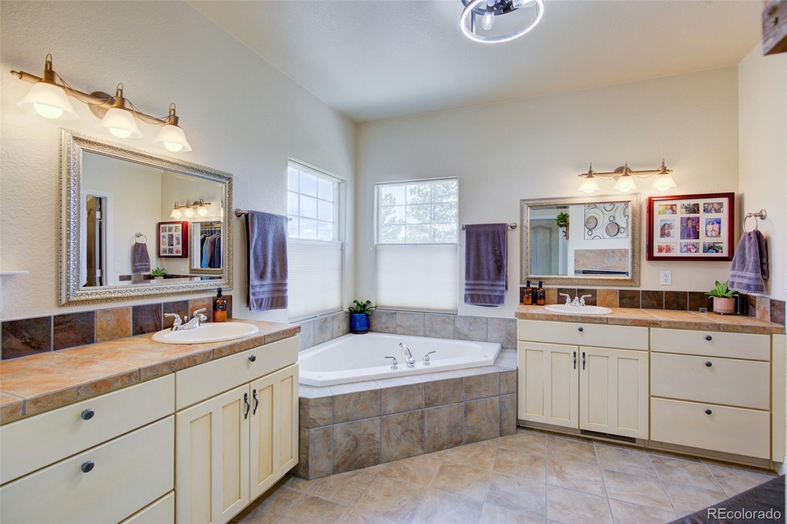 MLS Image #24 for 625  coyote trail,elizabeth, Colorado