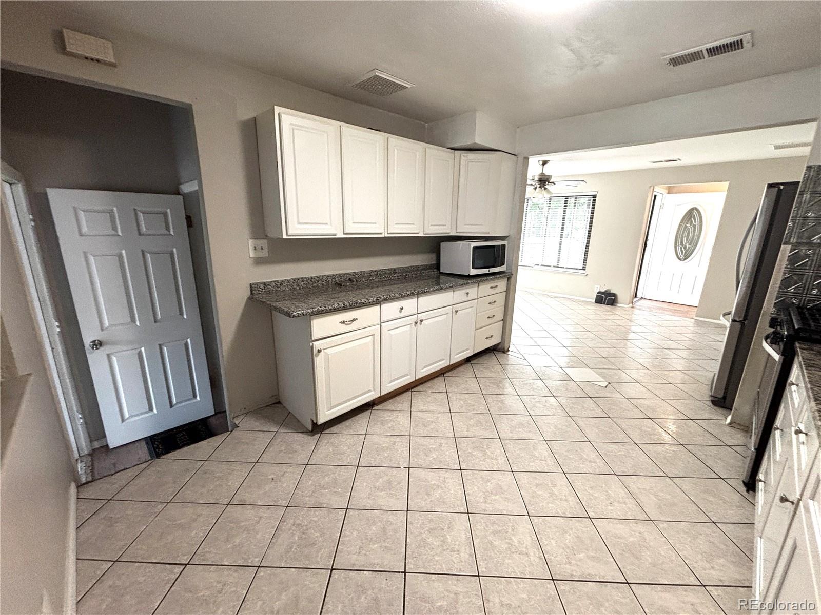 MLS Image #3 for 3160  atchison street,aurora, Colorado