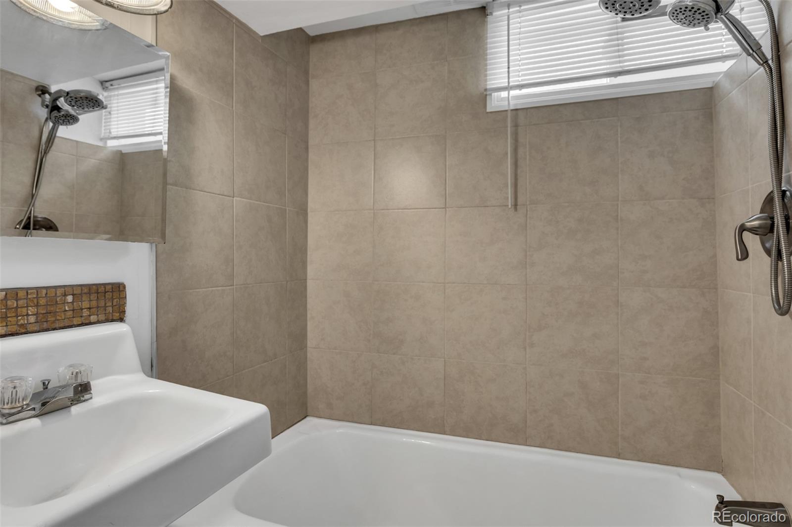 MLS Image #17 for 2660 s humboldt street,denver, Colorado