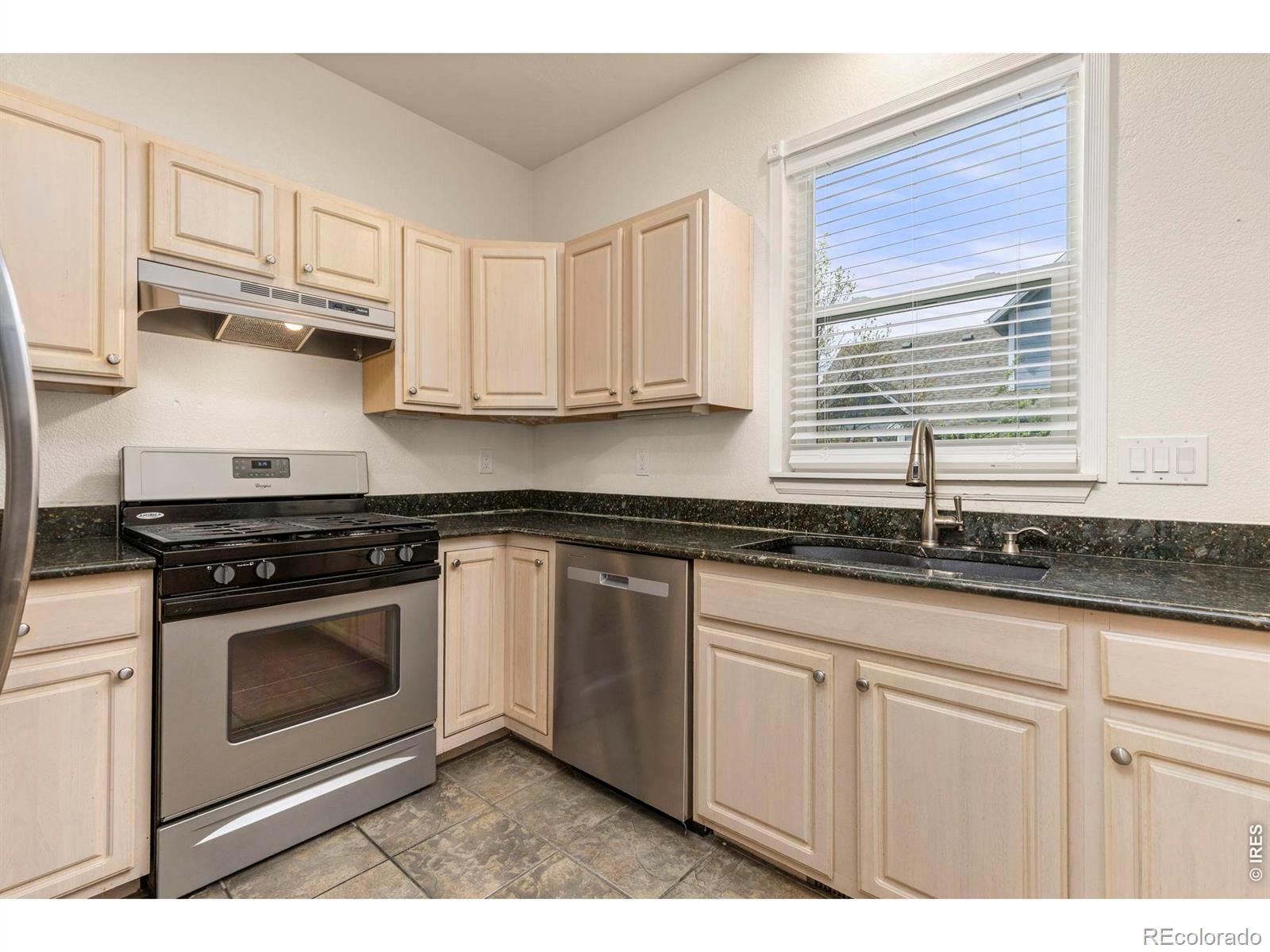 MLS Image #5 for 2247  watersong circle,longmont, Colorado