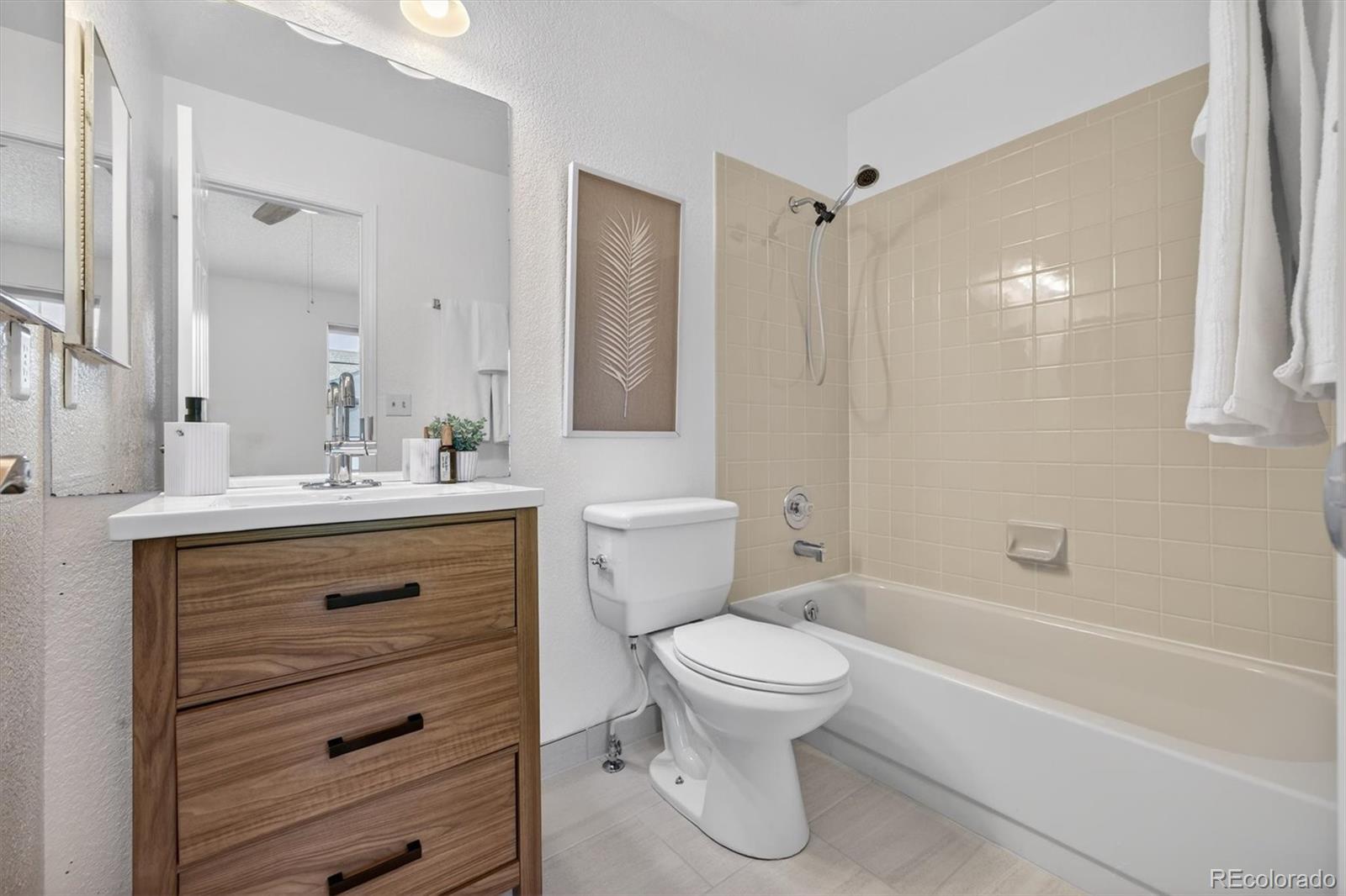 MLS Image #24 for 10537 w maplewood drive,littleton, Colorado
