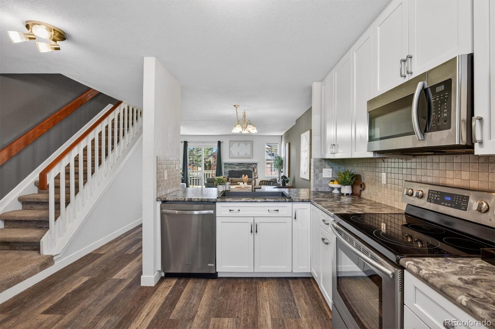 MLS Image #7 for 10537 w maplewood drive,littleton, Colorado
