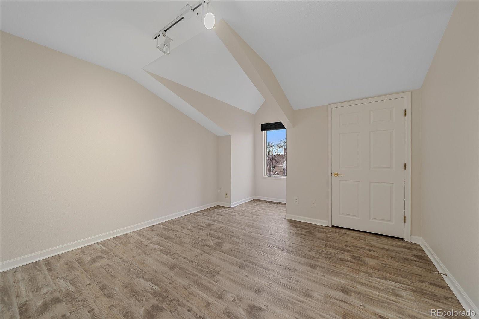 MLS Image #22 for 162 s jackson street,denver, Colorado