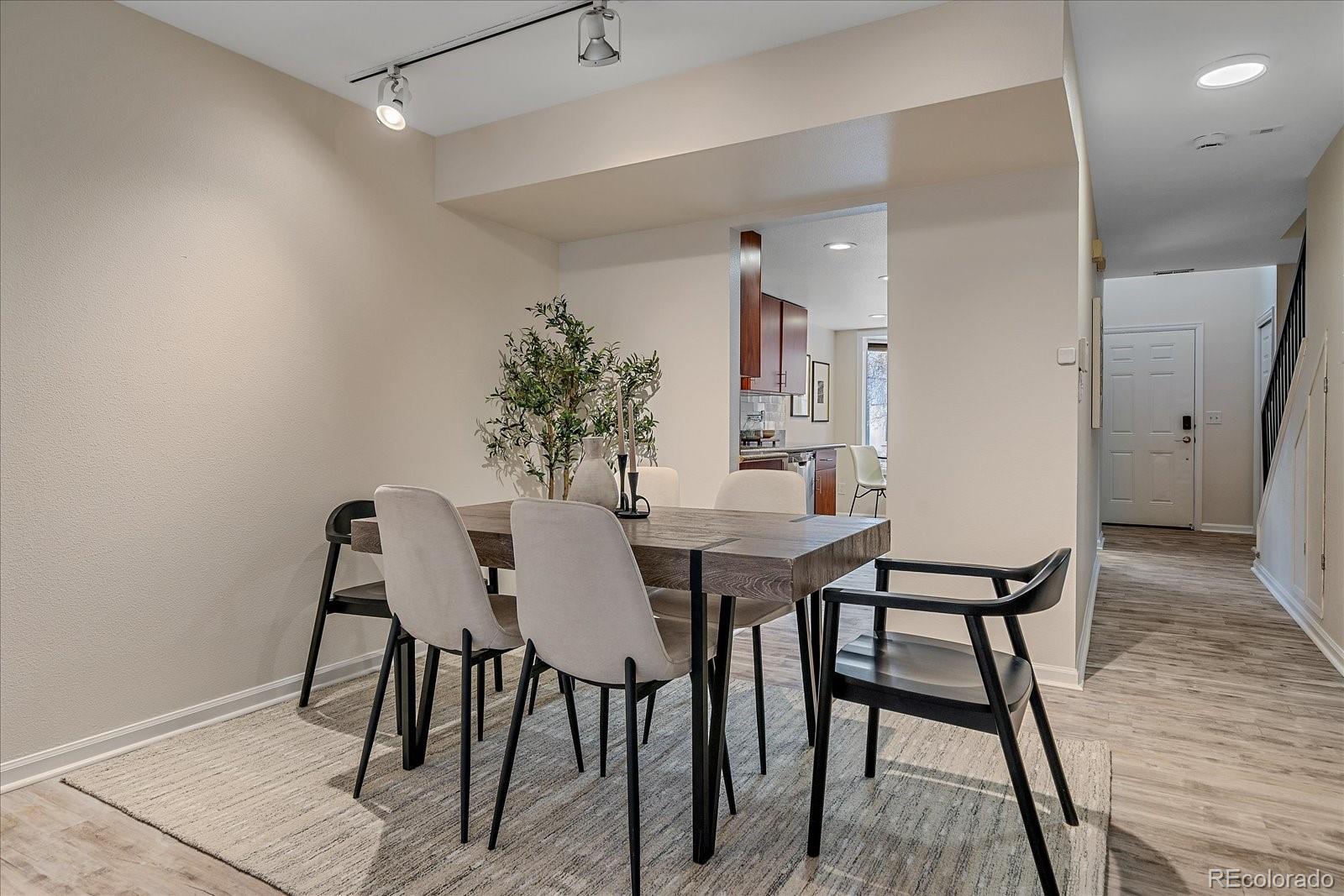 MLS Image #7 for 162 s jackson street,denver, Colorado
