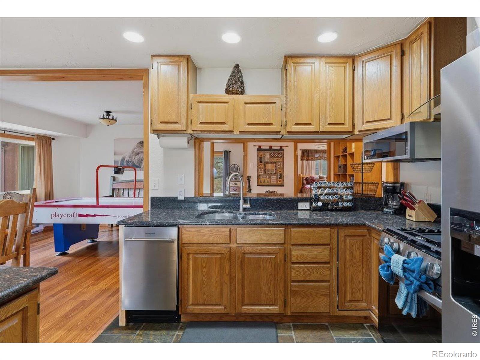MLS Image #10 for 976  sutton lane,estes park, Colorado
