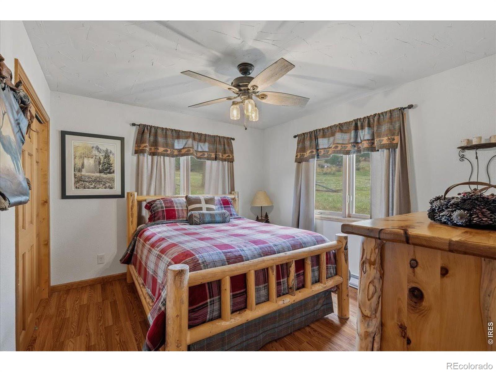 MLS Image #22 for 976  sutton lane,estes park, Colorado