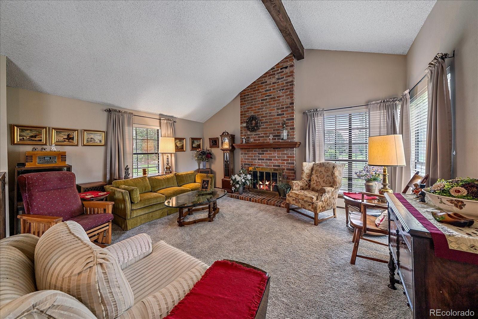 MLS Image #3 for 7752 e phillips circle,centennial, Colorado