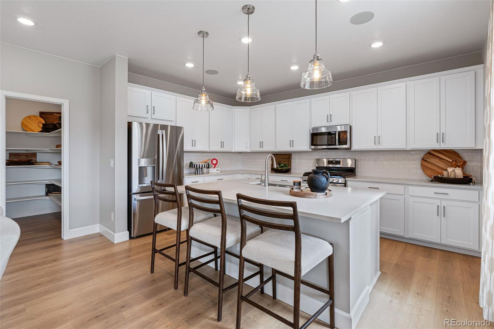 MLS Image #10 for 17018 w 92nd place,arvada, Colorado
