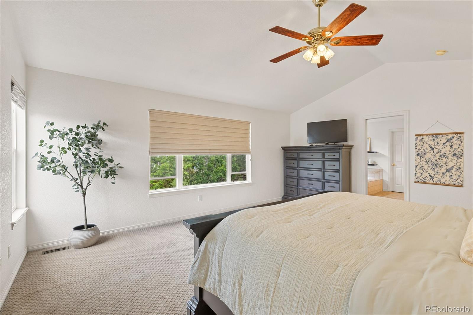 MLS Image #22 for 11056  clay drive,denver, Colorado