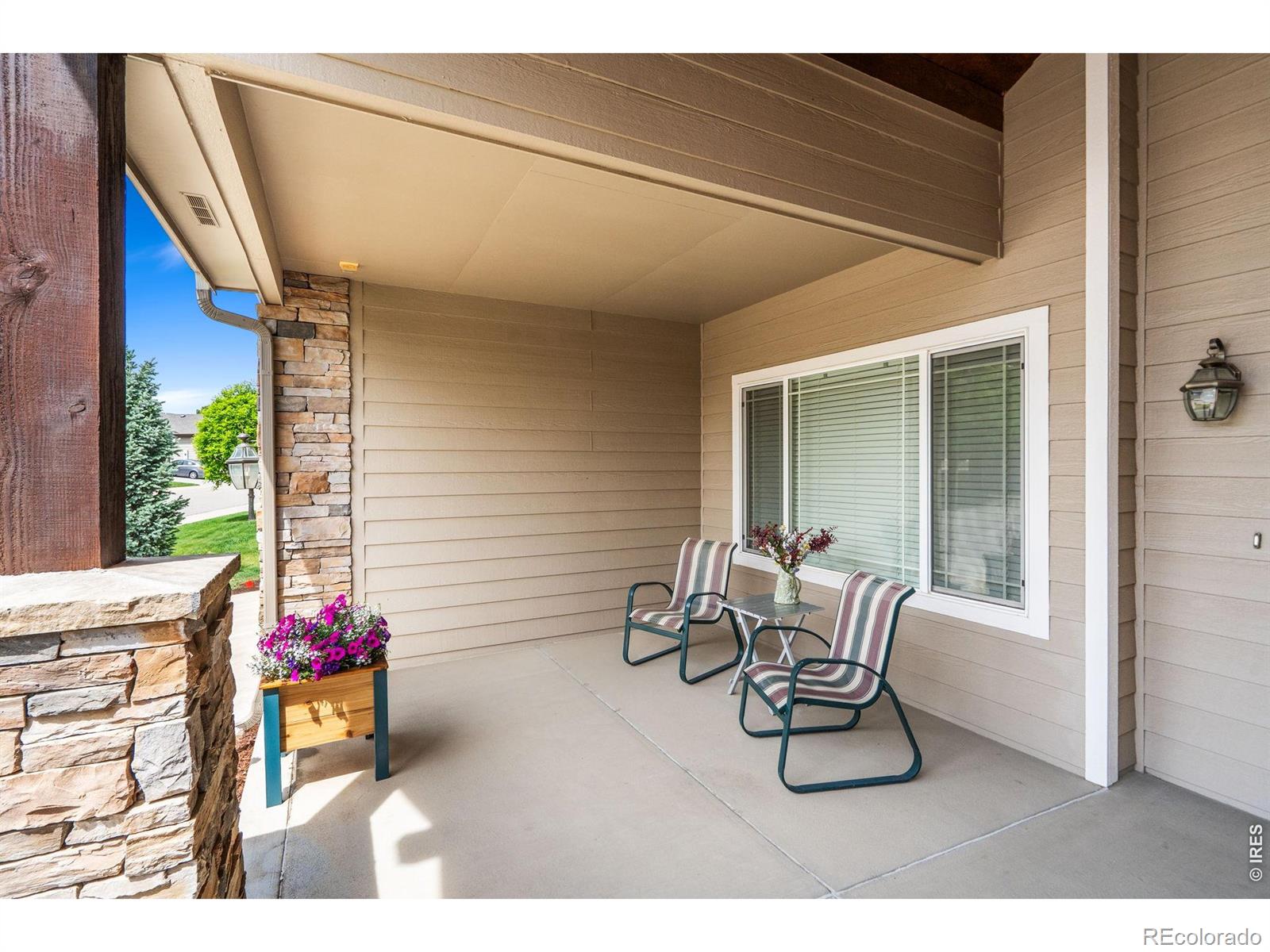 MLS Image #3 for 885  crabapple drive,loveland, Colorado