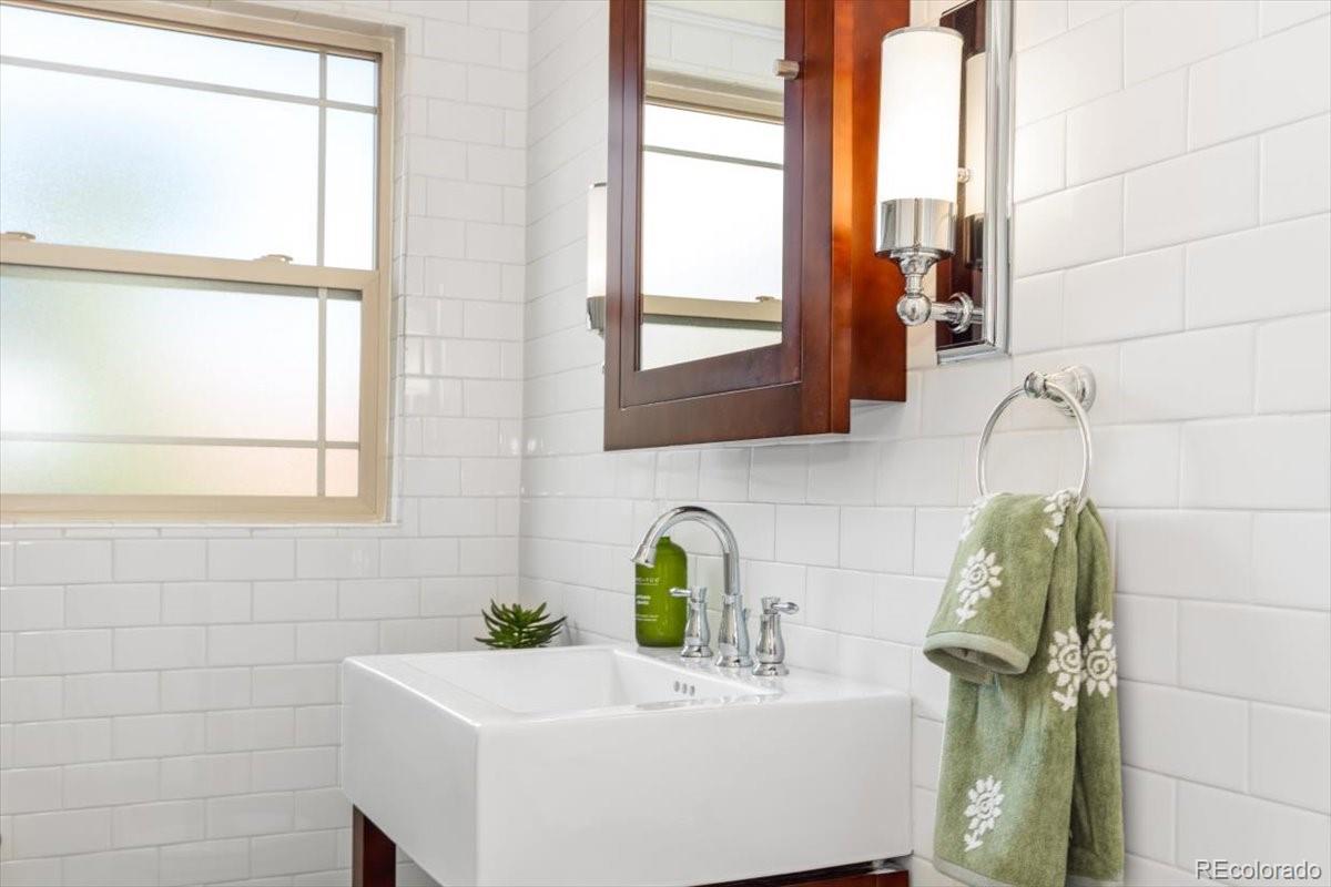 MLS Image #15 for 1090  bonnie brae boulevard,denver, Colorado