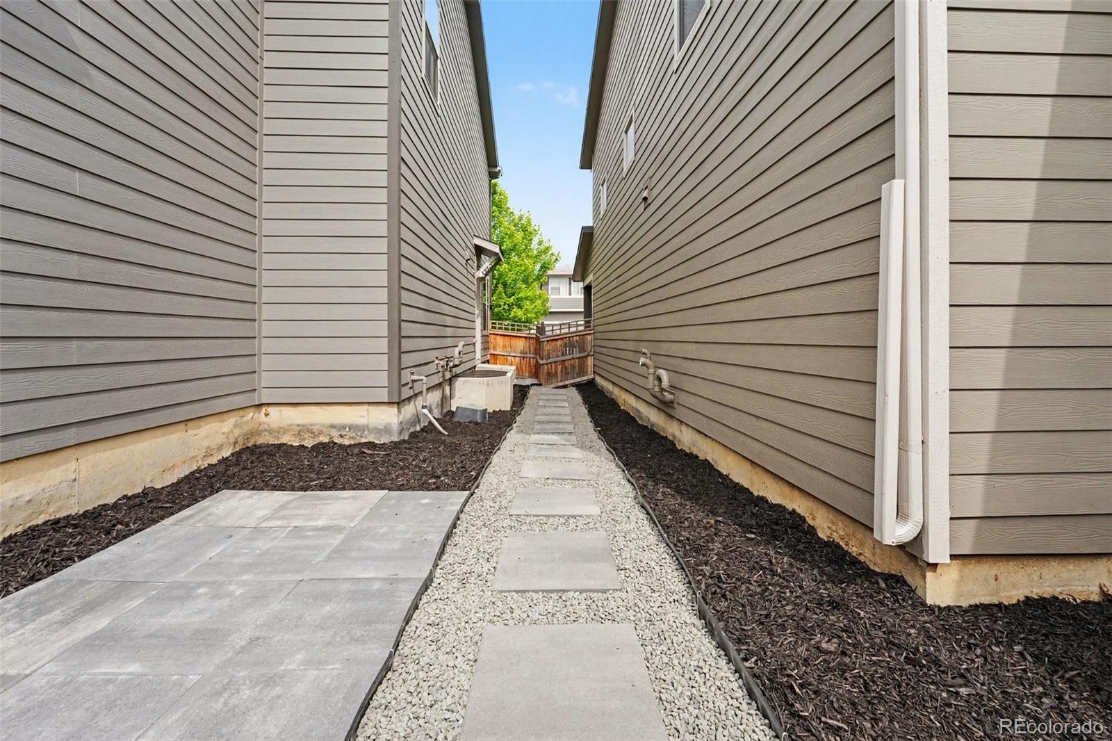 MLS Image #33 for 6781  canosa street,denver, Colorado