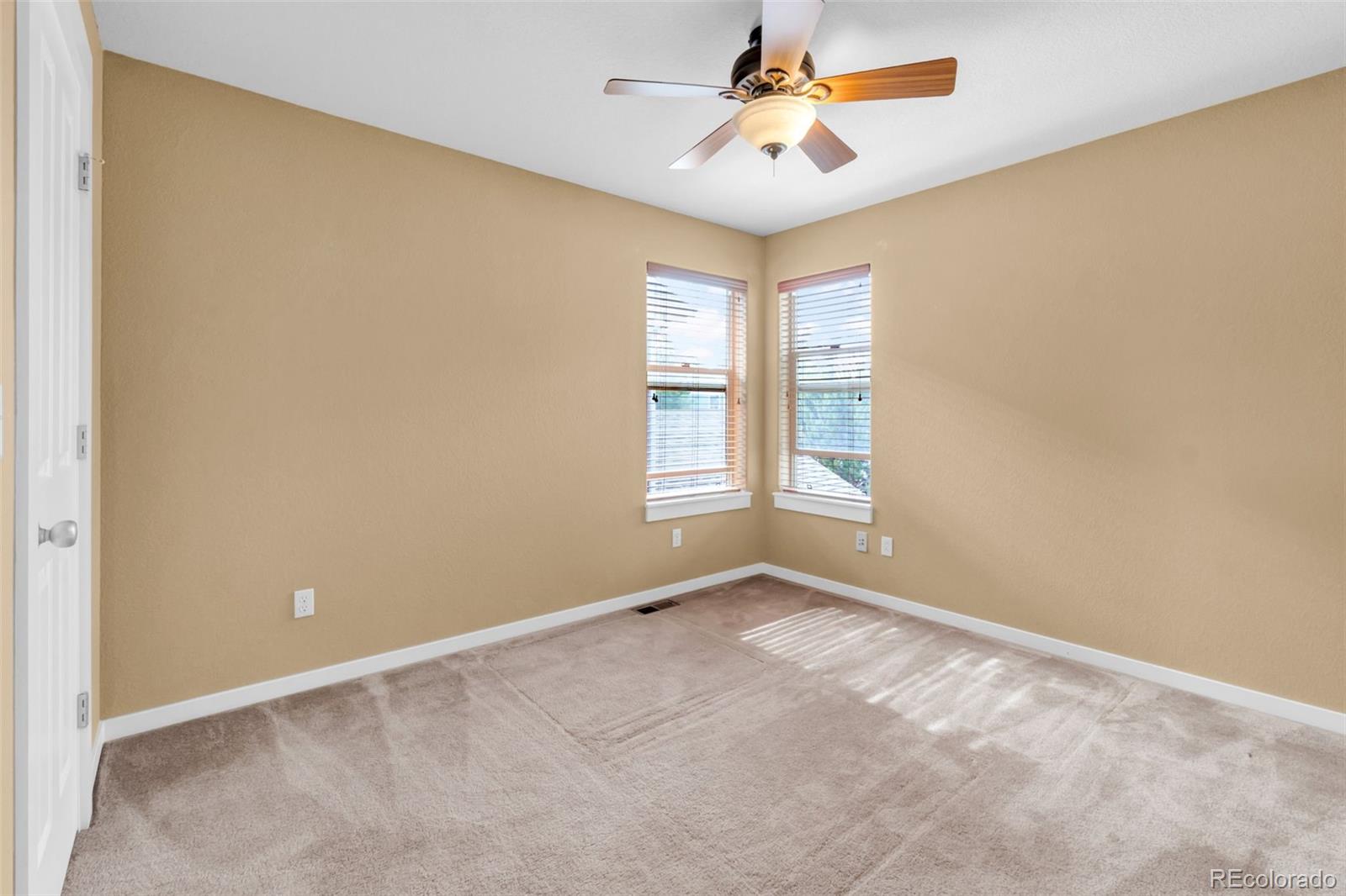 MLS Image #25 for 2747  ulster street,denver, Colorado