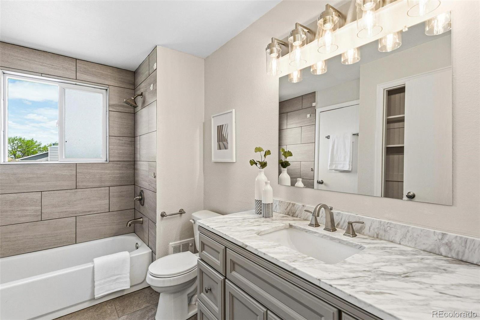 MLS Image #17 for 18395 e mexico place,aurora, Colorado