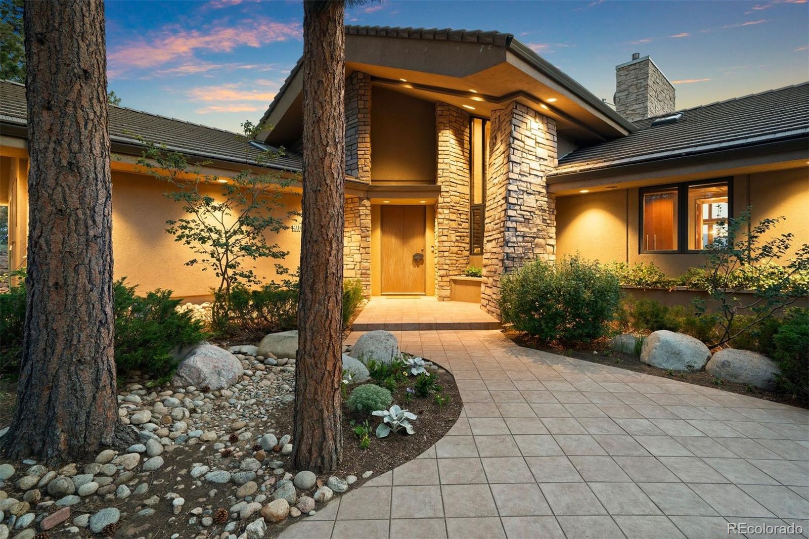 MLS Image #3 for 26348  columbine glen trail,golden, Colorado