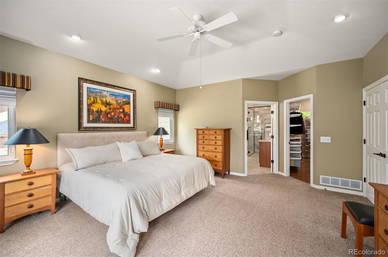 MLS Image #11 for 5950 s camargo way,littleton, Colorado